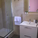 Jela Rogoznica (Sibenik-Knin)