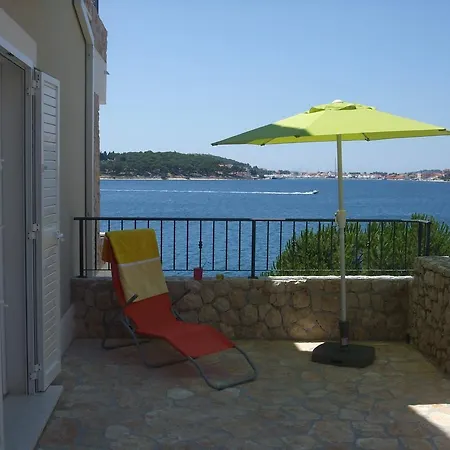 Apartman Jela Rogoznica