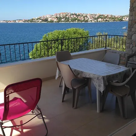 Apartment Jela Rogoznica (Sibenik-Knin)