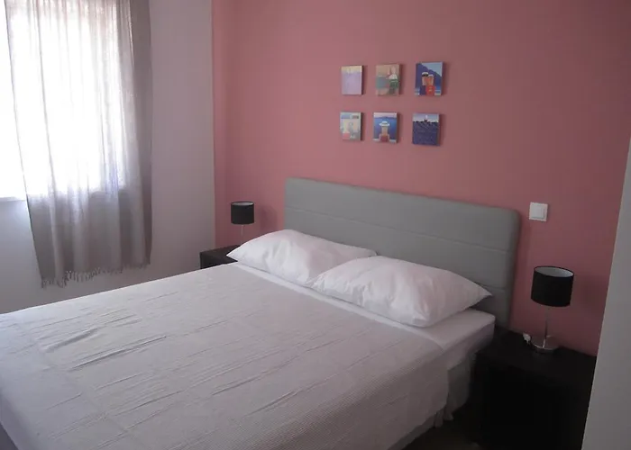 شقة Jela روغوزنيكا