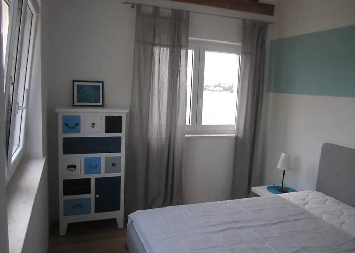 Jela شقة روغوزنيكا